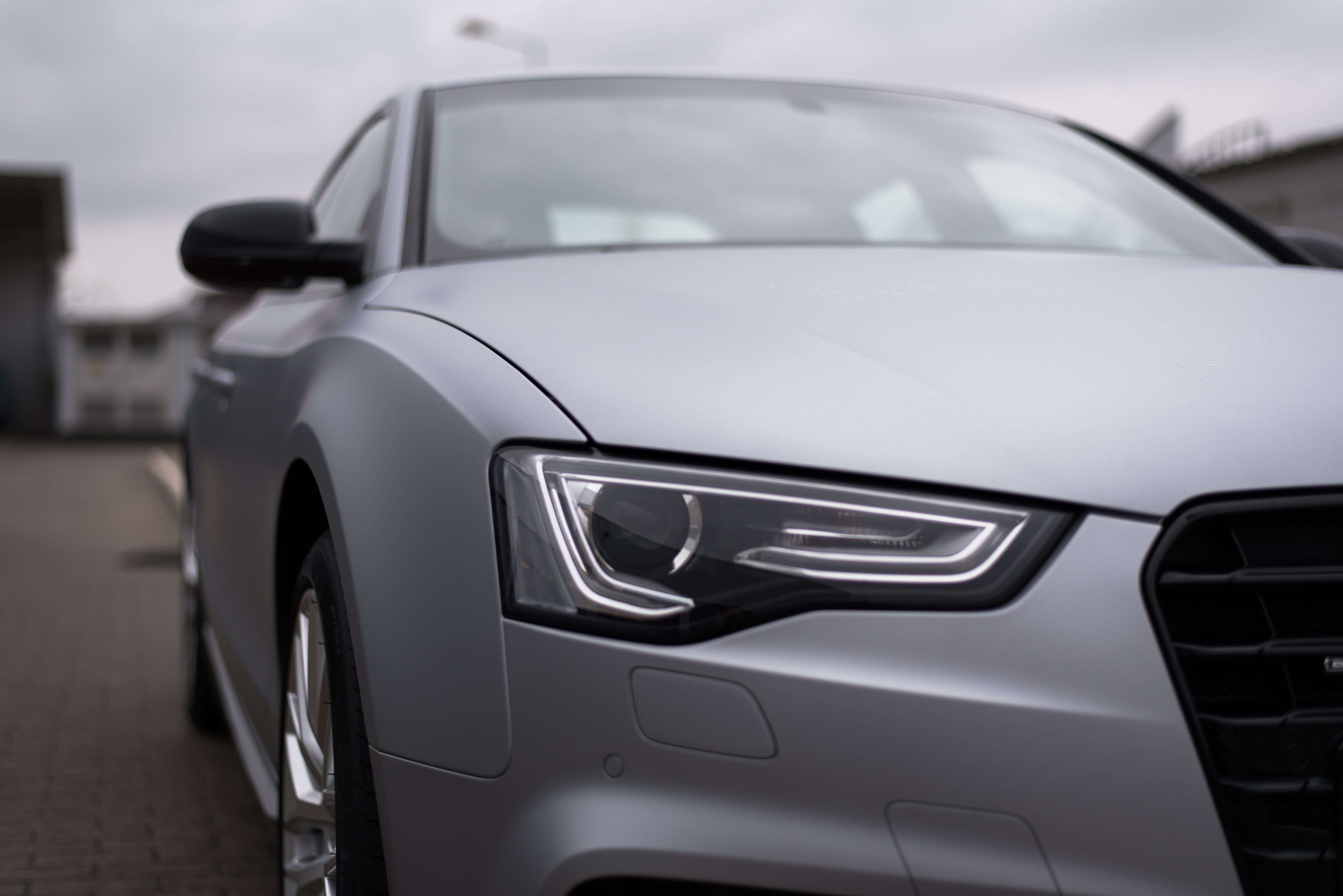 2. Audi А5 Серебристый мат