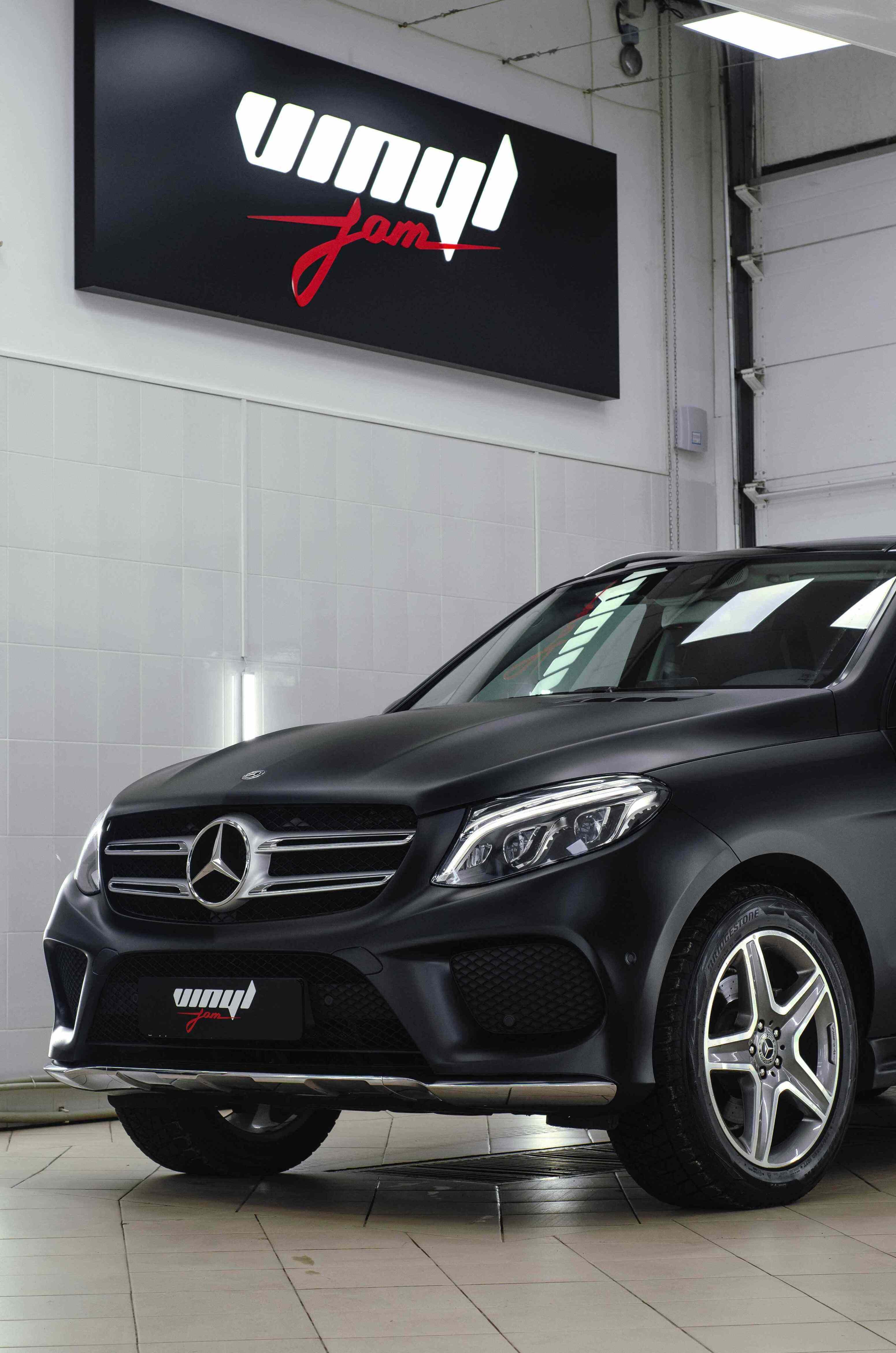 25. Mercedes-benz GLE