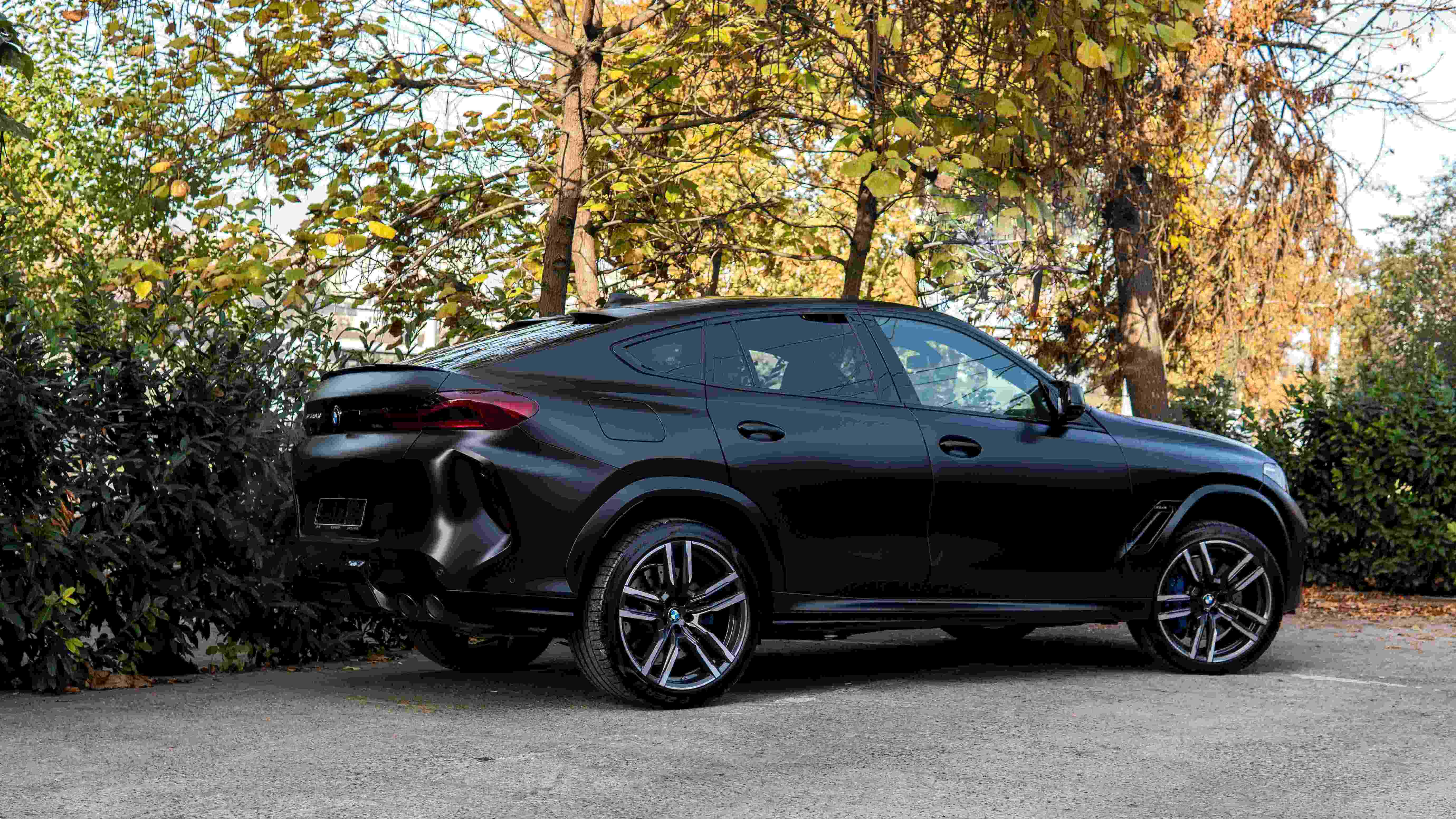 3.BMW X6m Ростов