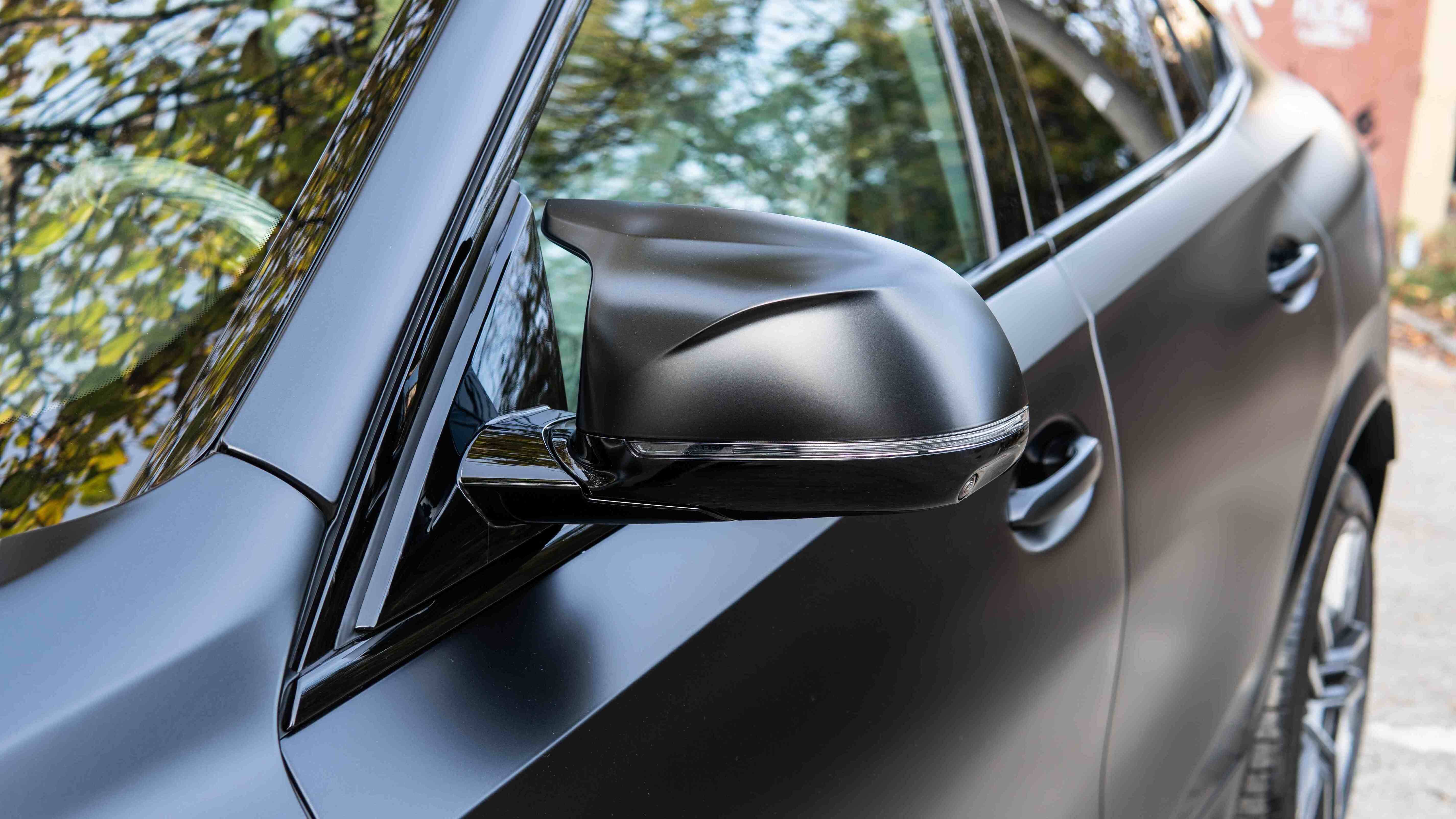 3.BMW X6m Ростов