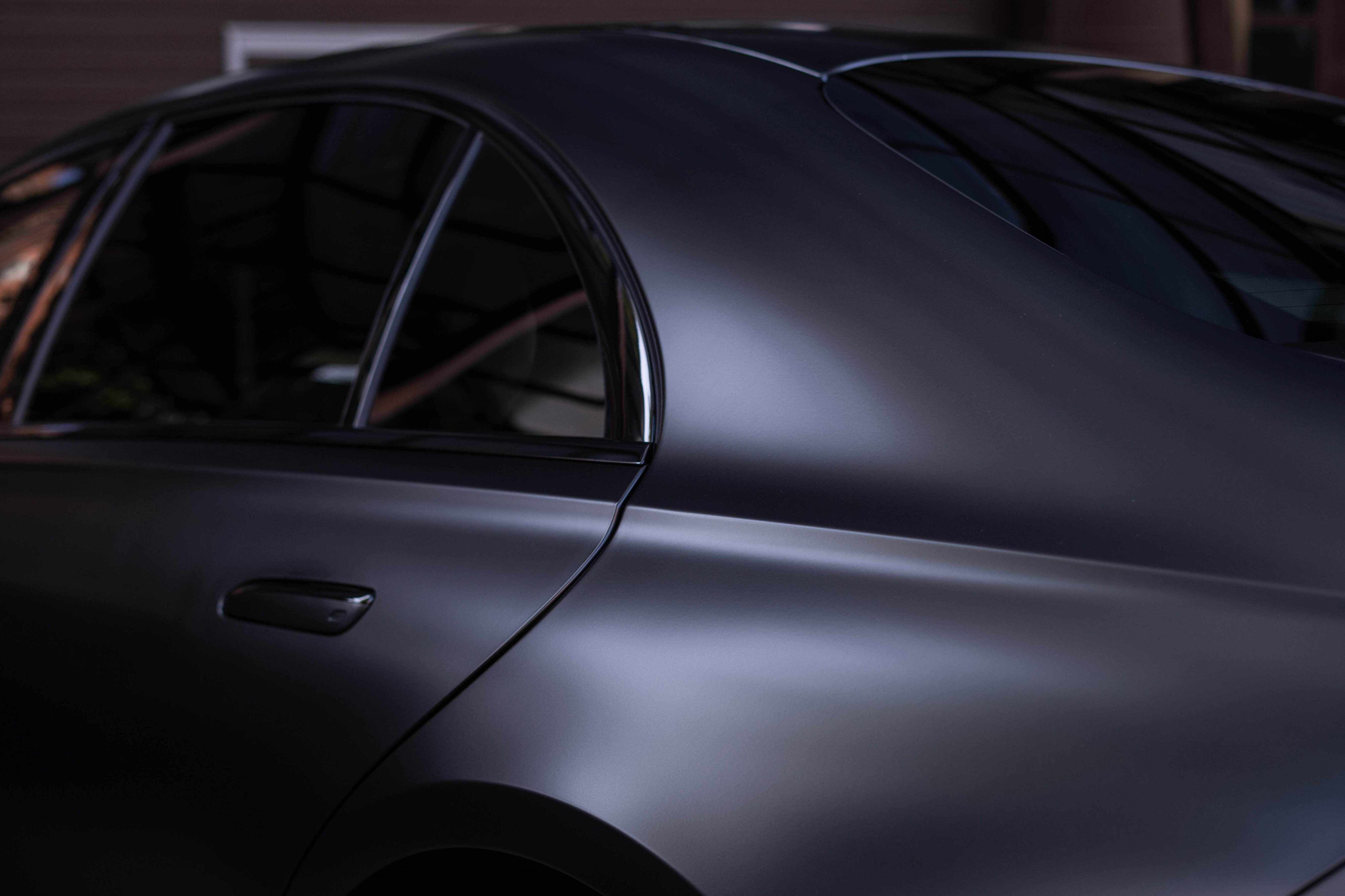 9.MB 223 Mate Black