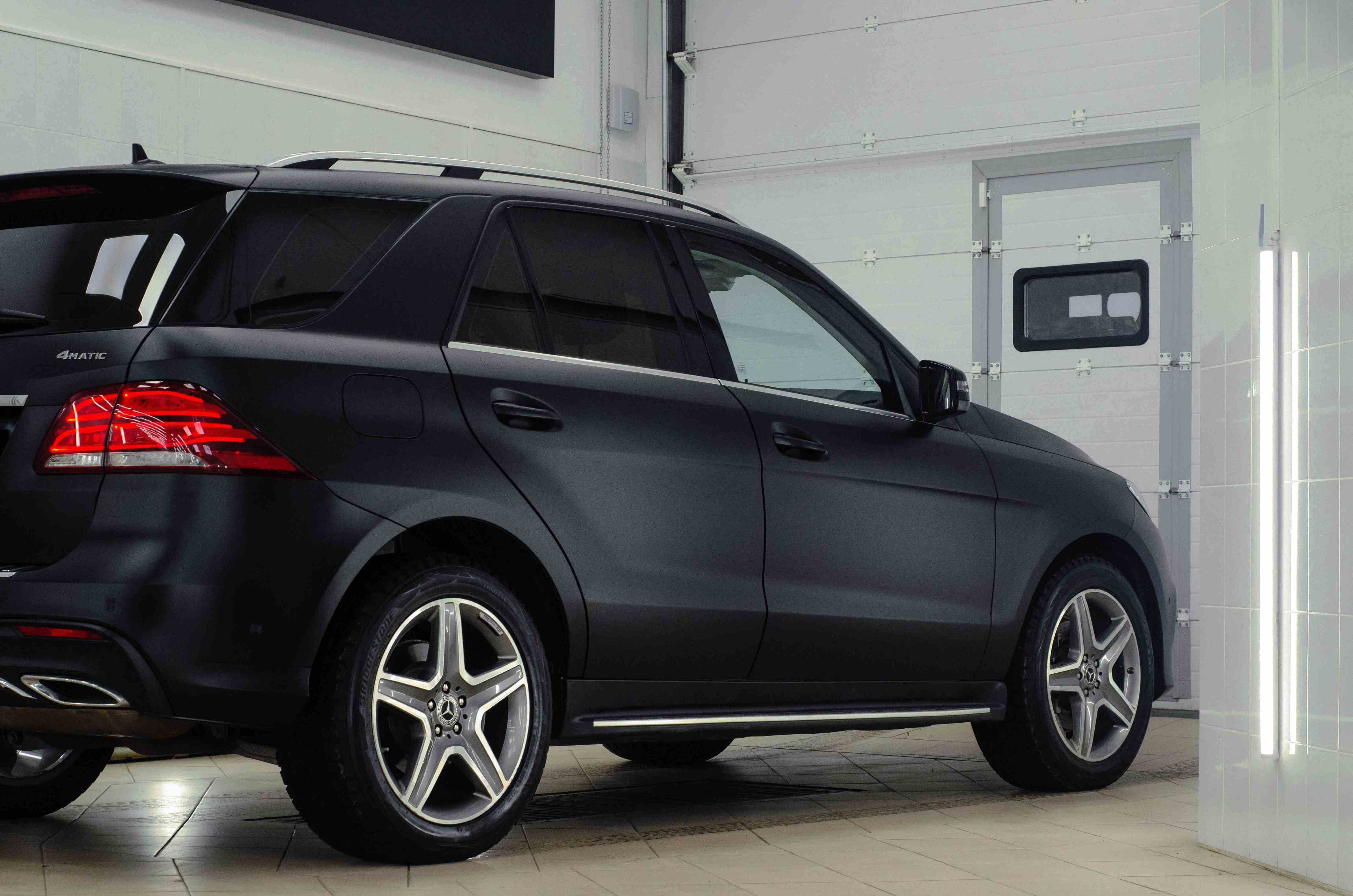 25. Mercedes-benz GLE