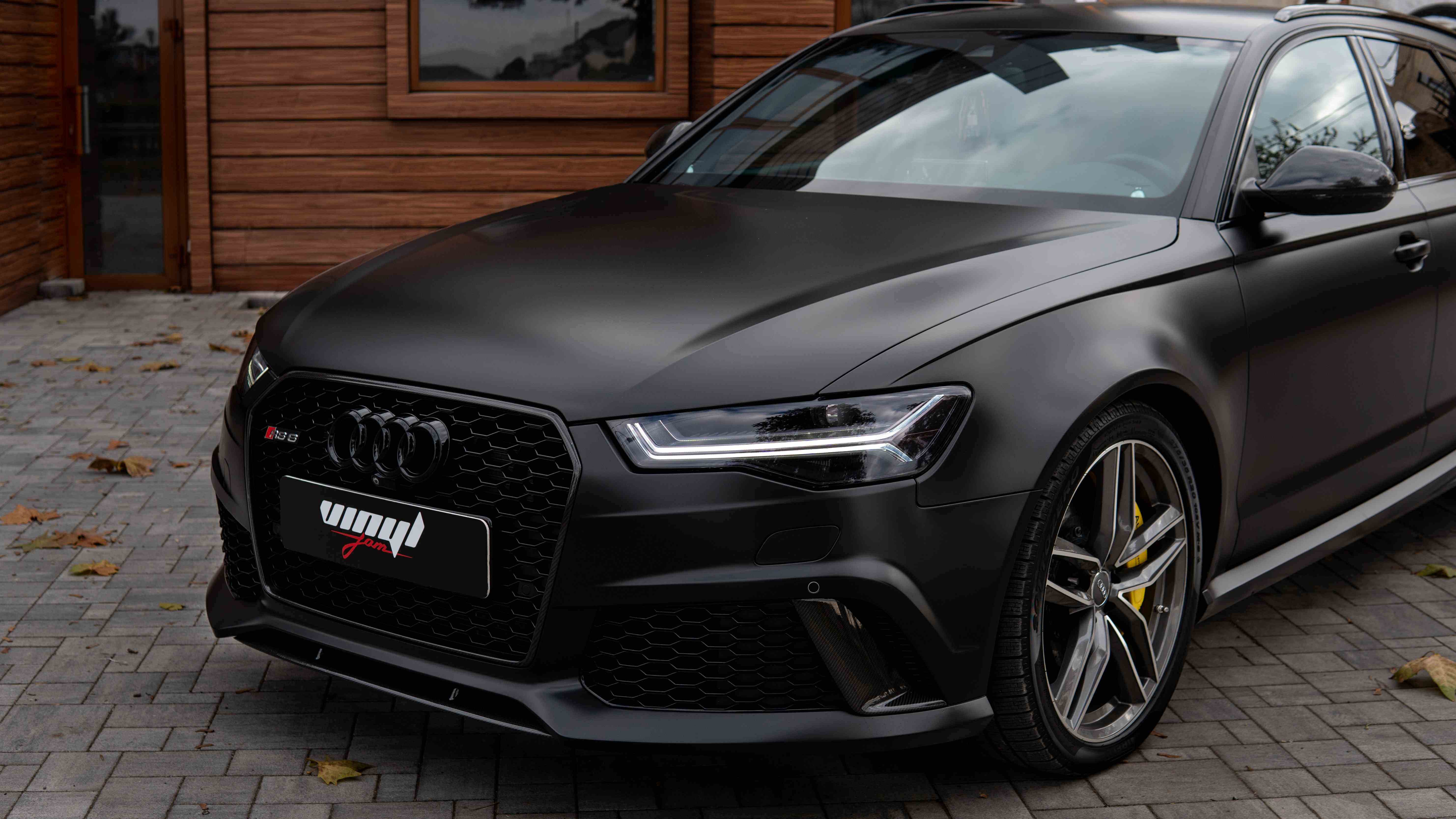 1. Audi RS6 Avant