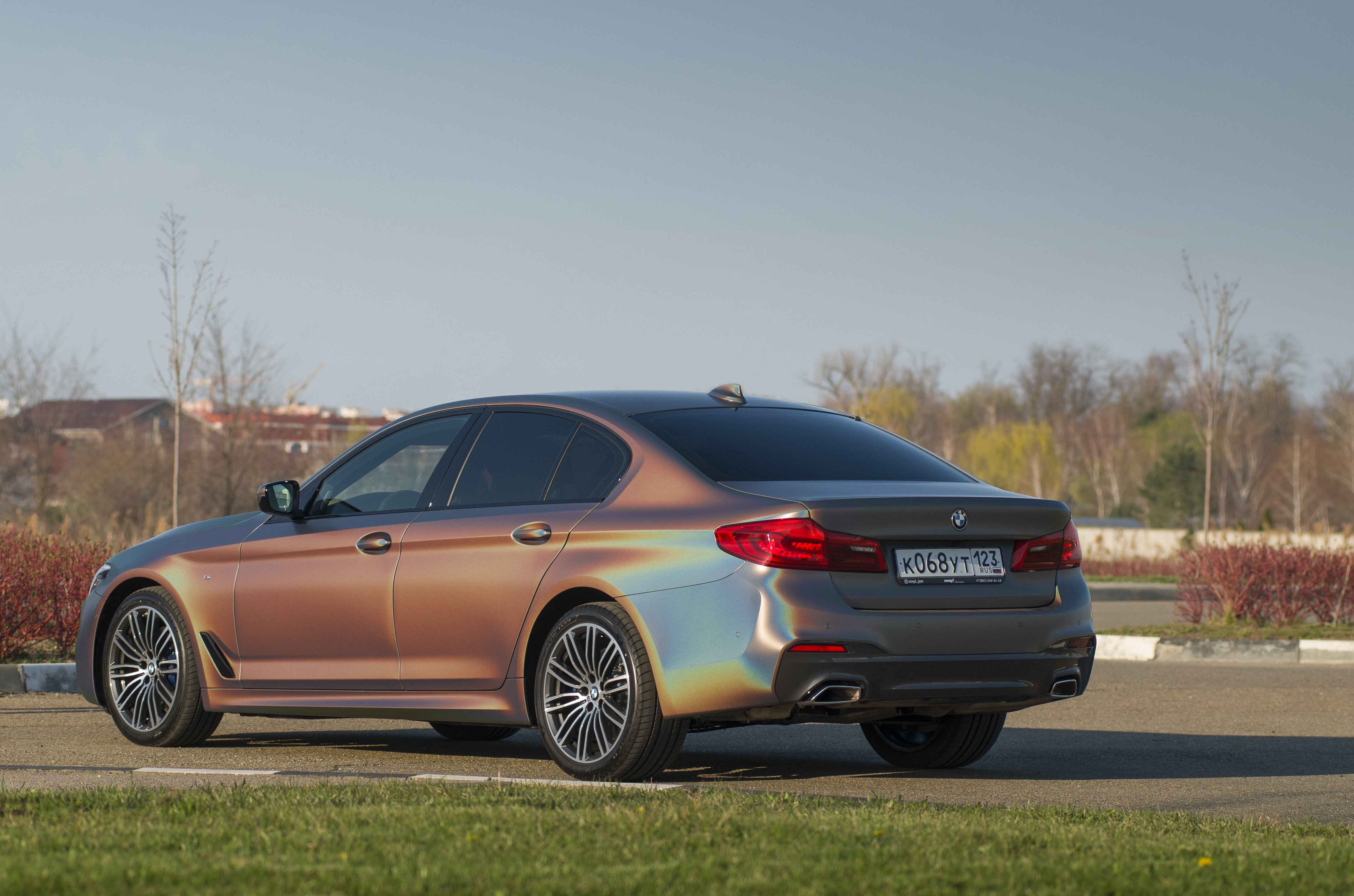 6. BMW 5 g30 Психоделик