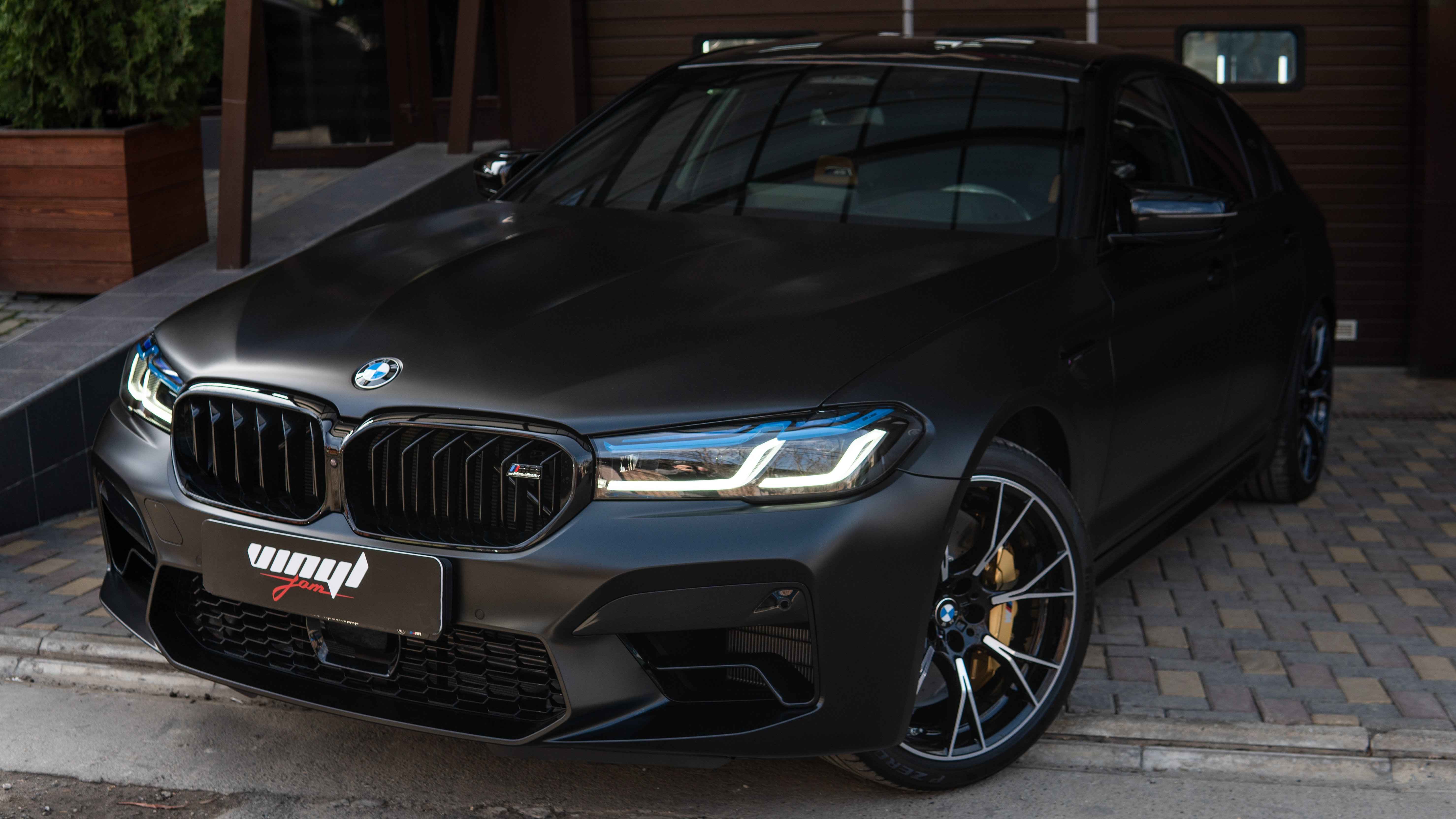7.BMW М5 rest