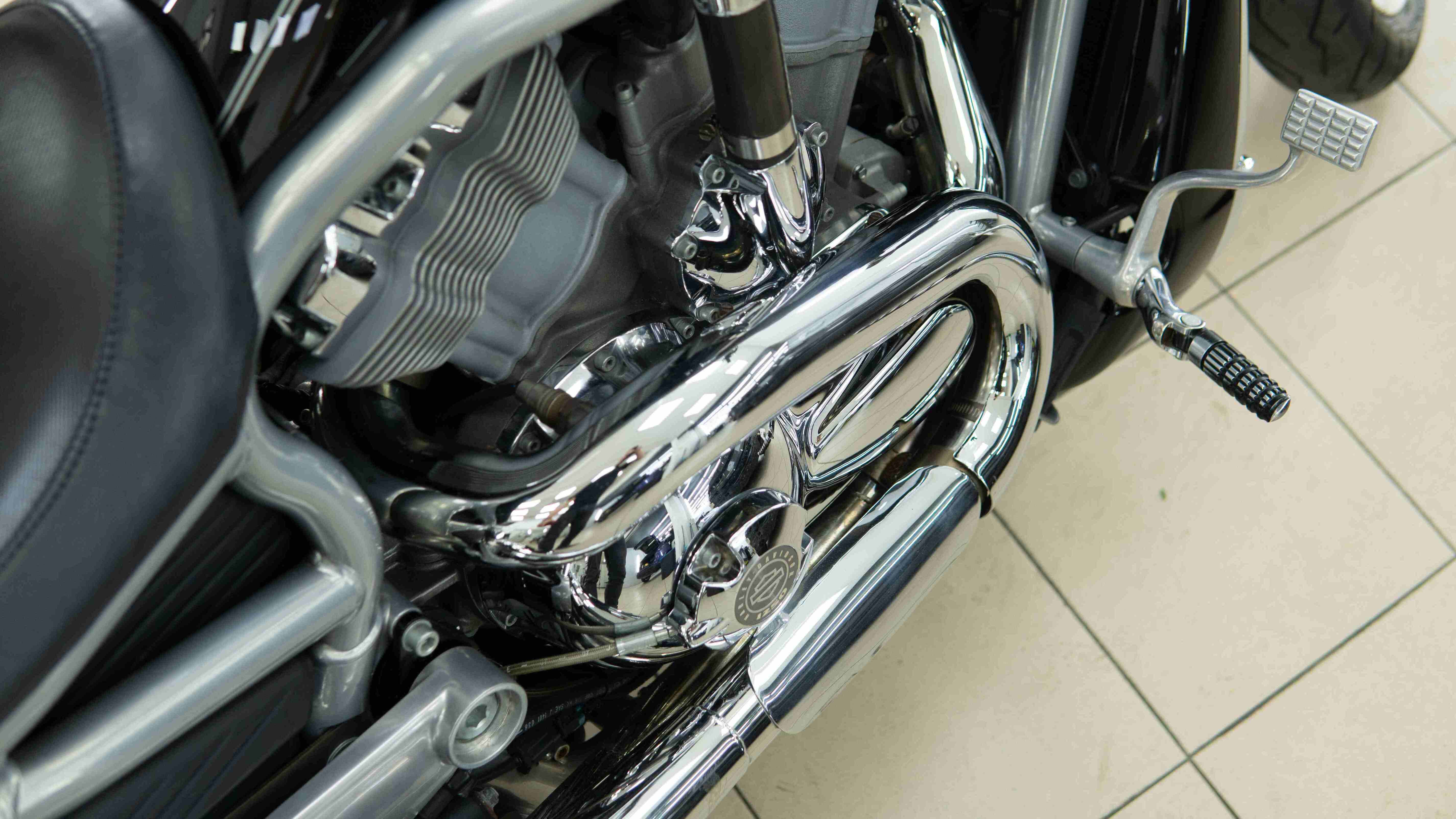 2.Harley Davidson