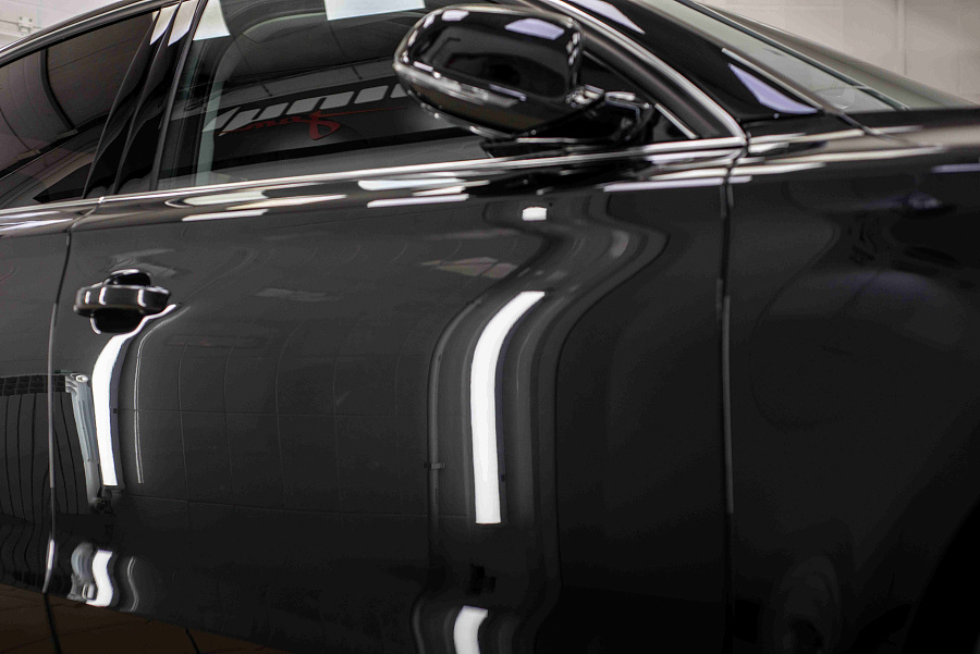 1.Audi A8 полировка+хим чистка