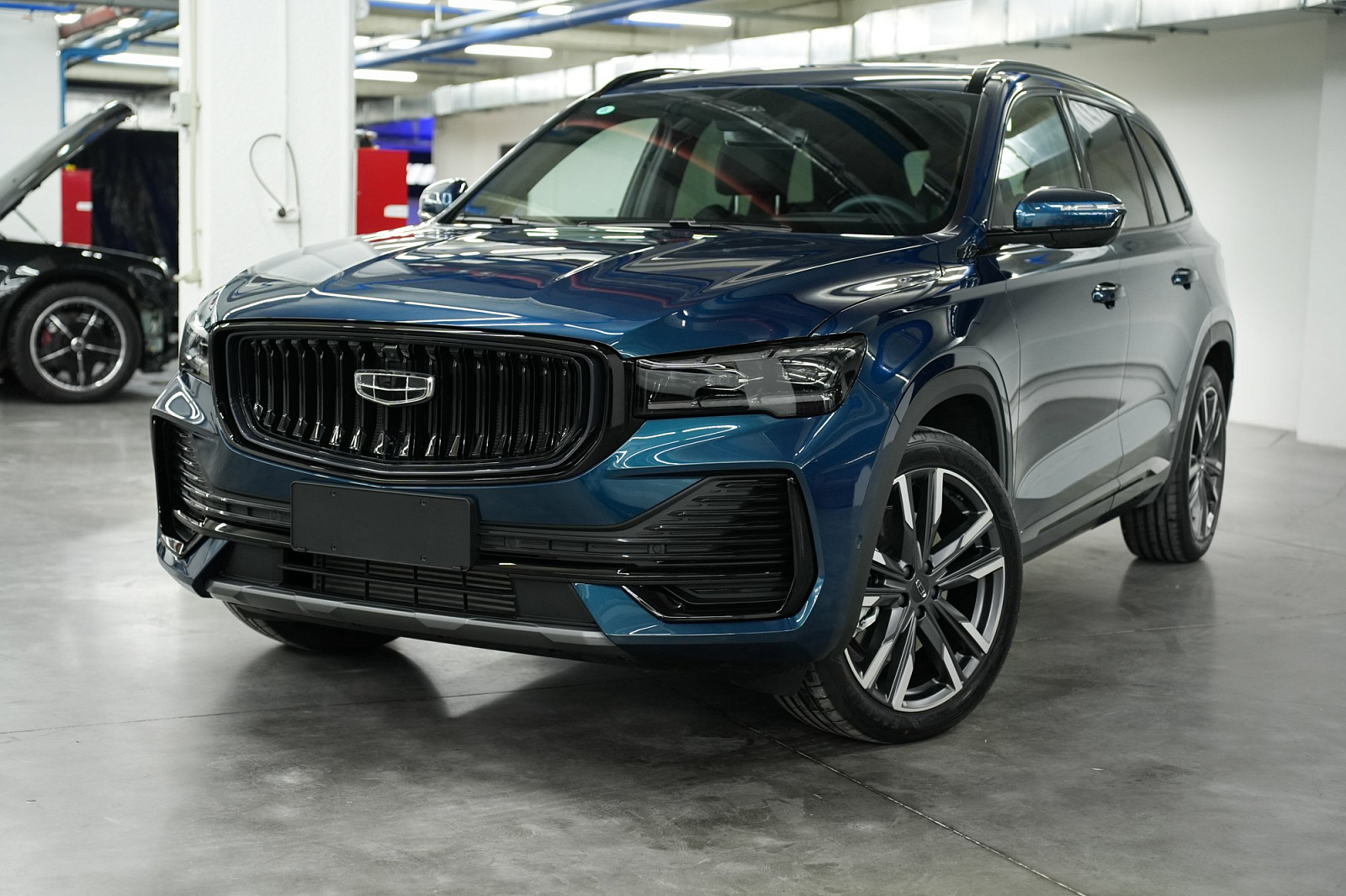 6.geely monjaro